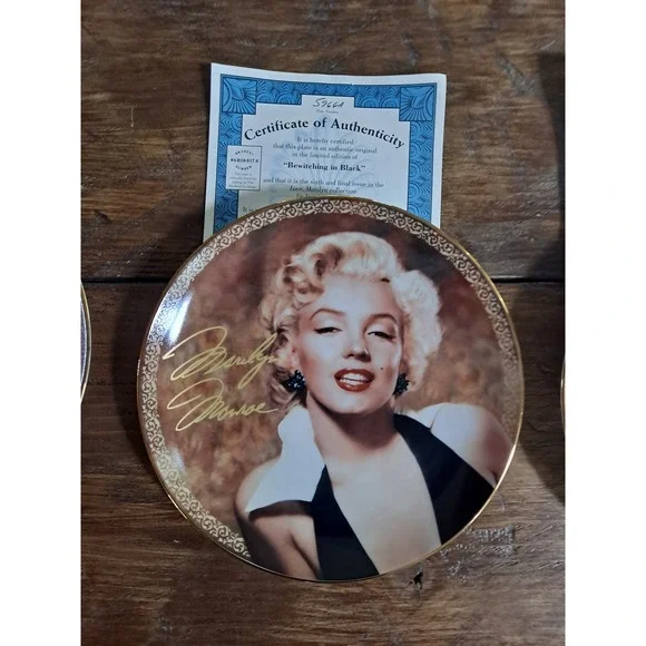 Love, Marilyn Knowles Collectors Plates Set of 4 with COA Gold Trim Decor - Picture 3 of 8